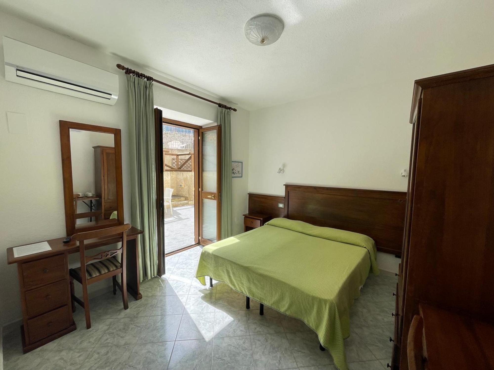 Residence Andrea A Mare Forio di Ischia Εξωτερικό φωτογραφία