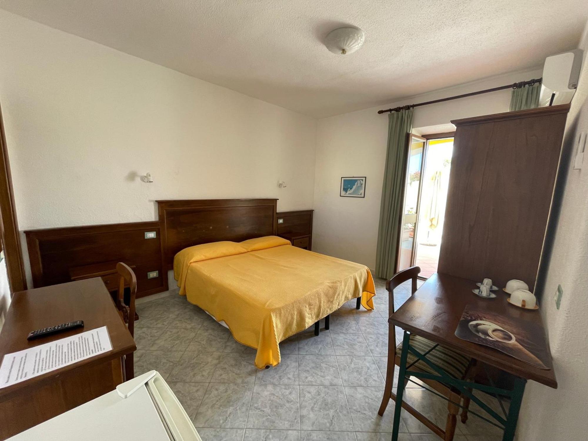 Residence Andrea A Mare Forio di Ischia Εξωτερικό φωτογραφία